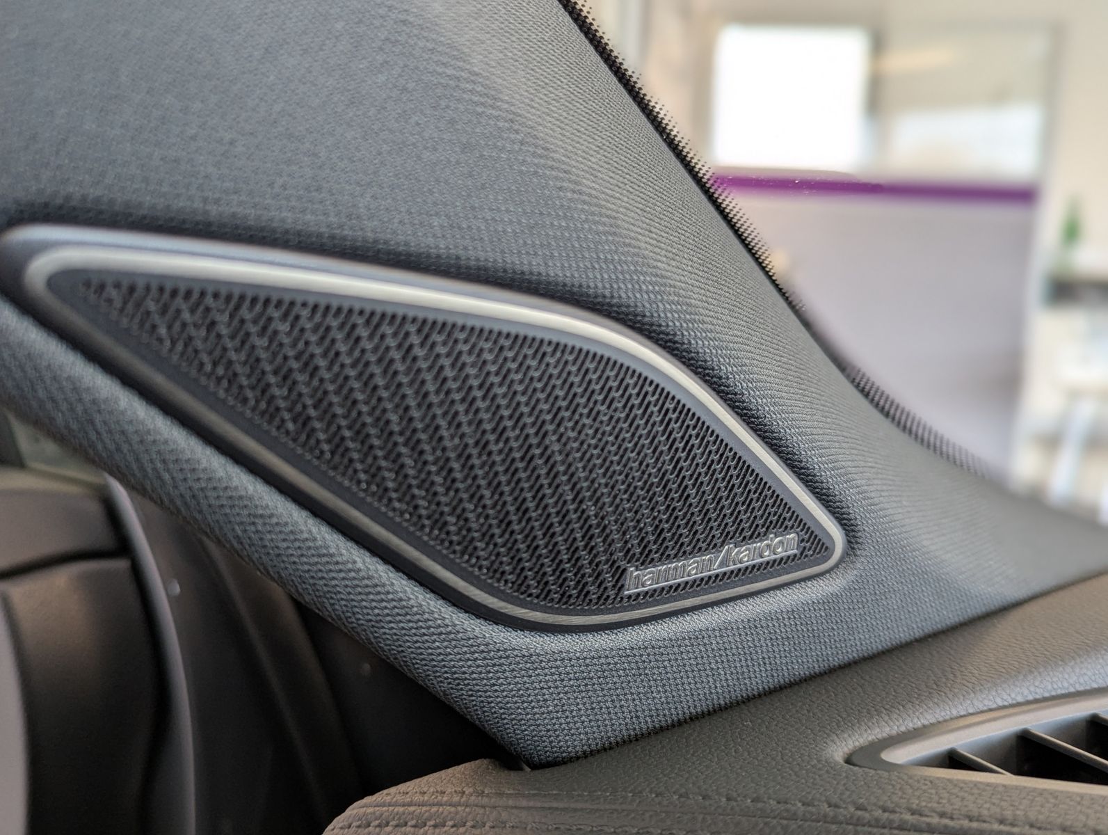 Image du véhicule Volkswagen Tiguan 2.0TDI R-Line 4M Pano H/K AHK Matrix 20