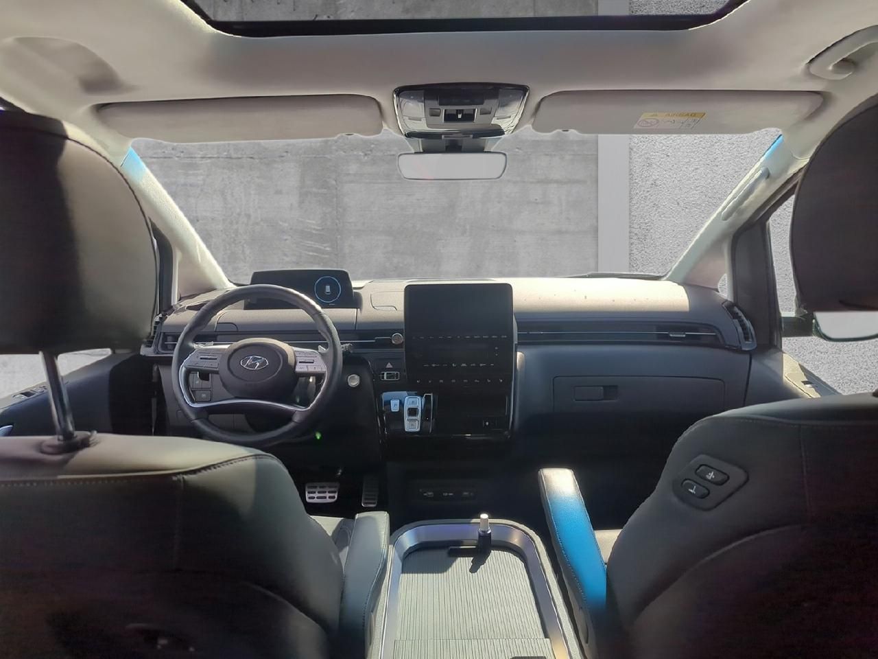 Fahrzeugabbildung Hyundai Staria