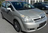 Toyota Corolla Verso 2.2 D-4D Sol Klima|Navi - Toyota Corolla Verso aus 2007 mit Diesel-Antrieb