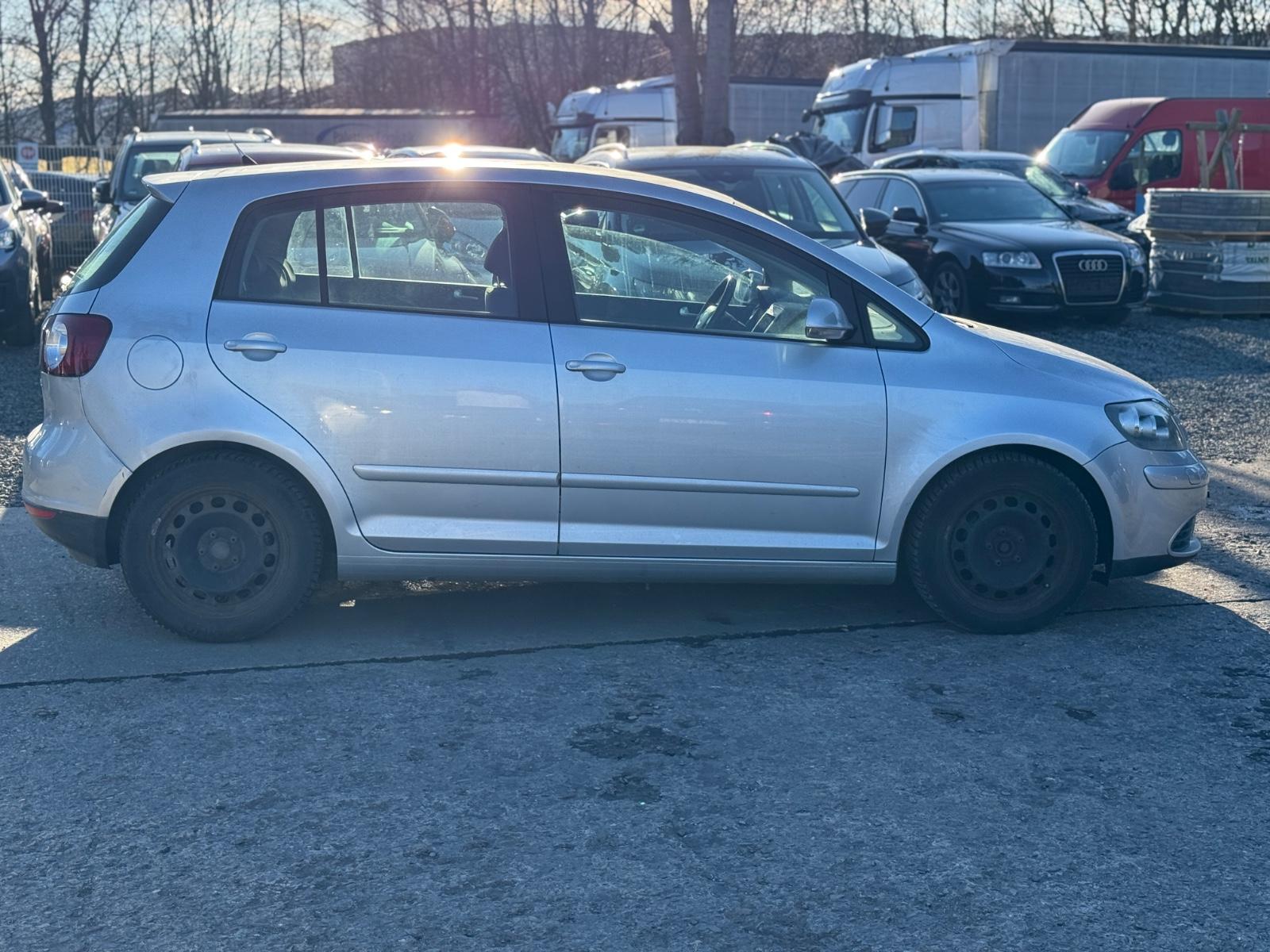 Volkswagen Golf Plus V Sportline.1.6-Klima