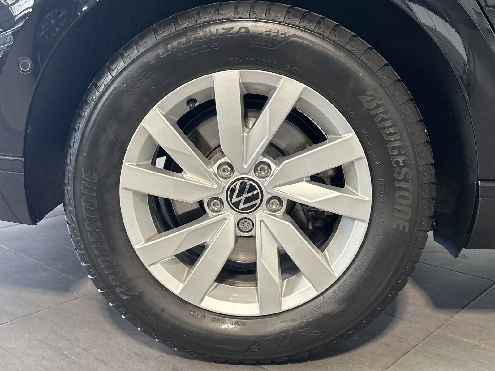 Fahrzeugabbildung Volkswagen Passat Variant Business NAV+IQ-LIGHT+DIGDISPLAY