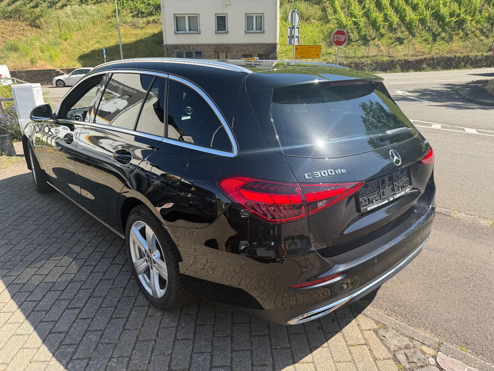 Mercedes-Benz C 300de T  4Matic Avantgarde 1. Hd Digital Light