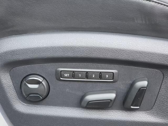 Volkswagen VOLKSWAGEN Multivan 2.0 TDI 204CV DSG 4Motion Si imagem 3