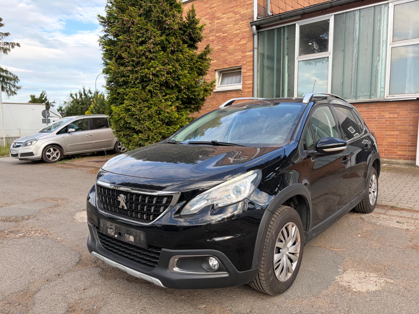 Peugeot 2008 Allure Pure Tech 110 Stop&Start