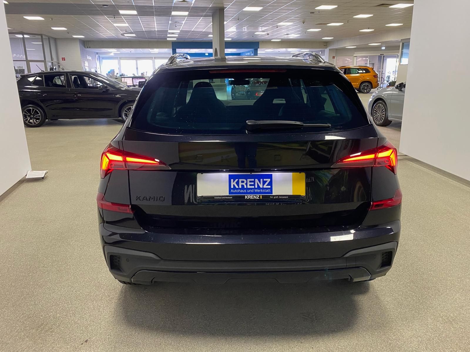 Fahrzeugabbildung SKODA Kamiq 1.5 TSI DSG Monte Carlo+MATRIX+PANO+5J GAR