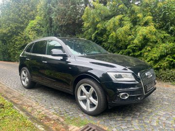 Audi Q5 - 1