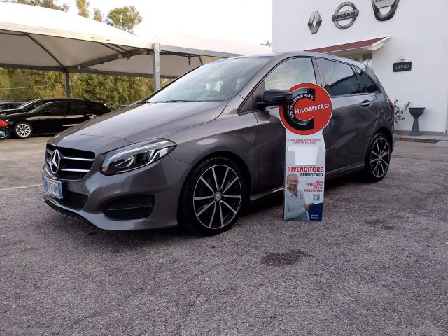 MERCEDES-BENZ B 200