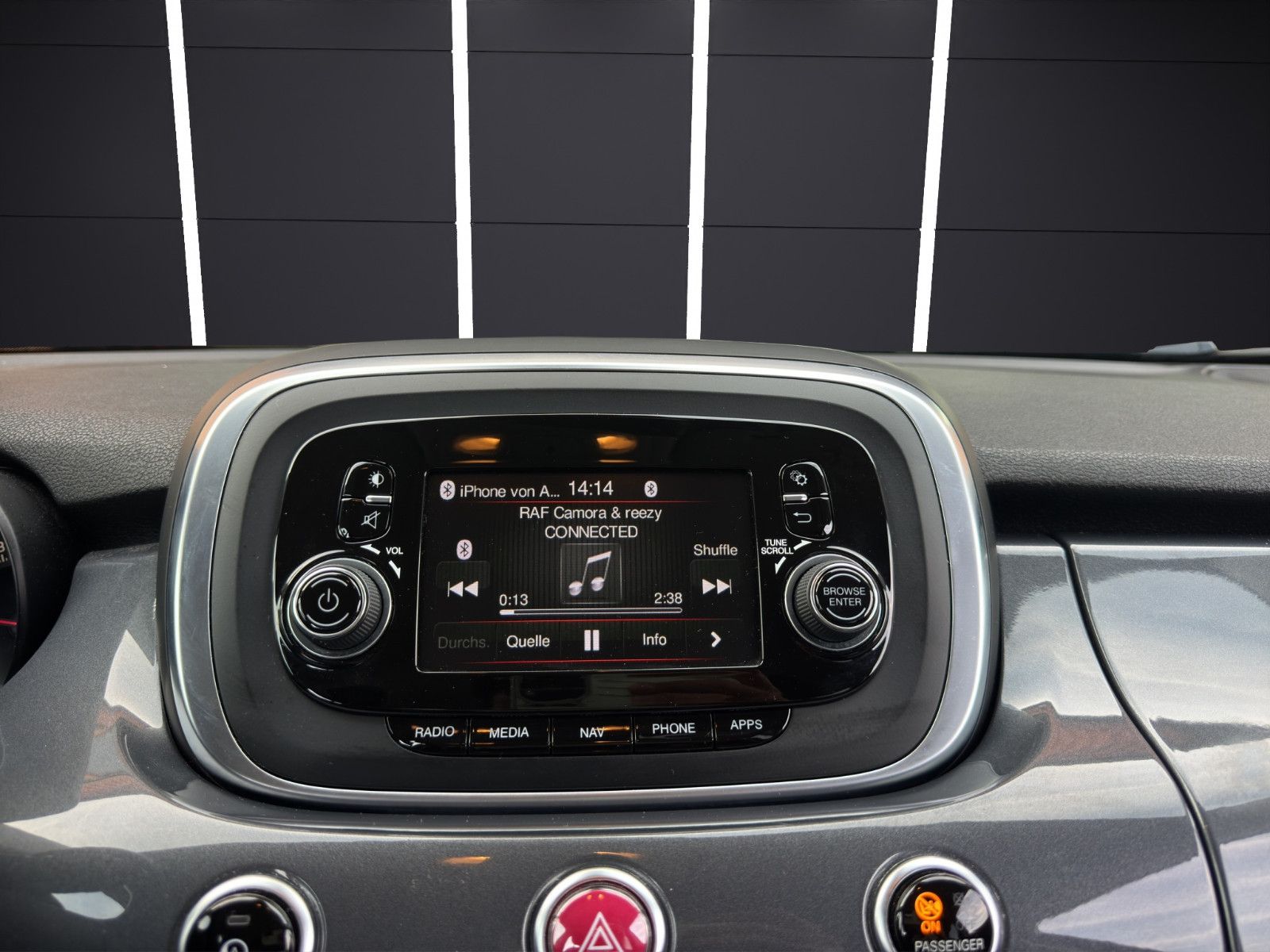 Fahrzeugabbildung Fiat 500X Lounge Tempo*Bi-Xen*2-Zo.-Klimaauto*Keyless