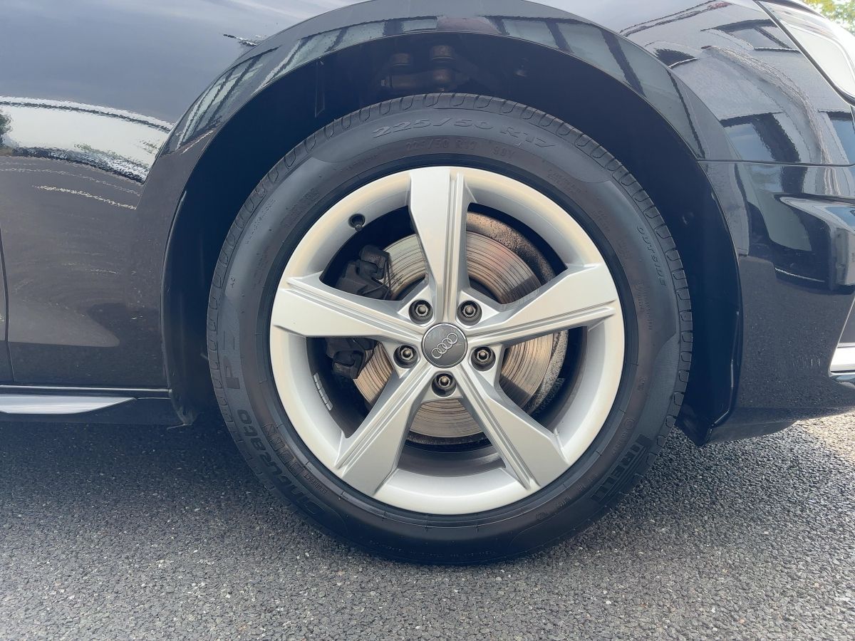 Audi A4 - Bild 14