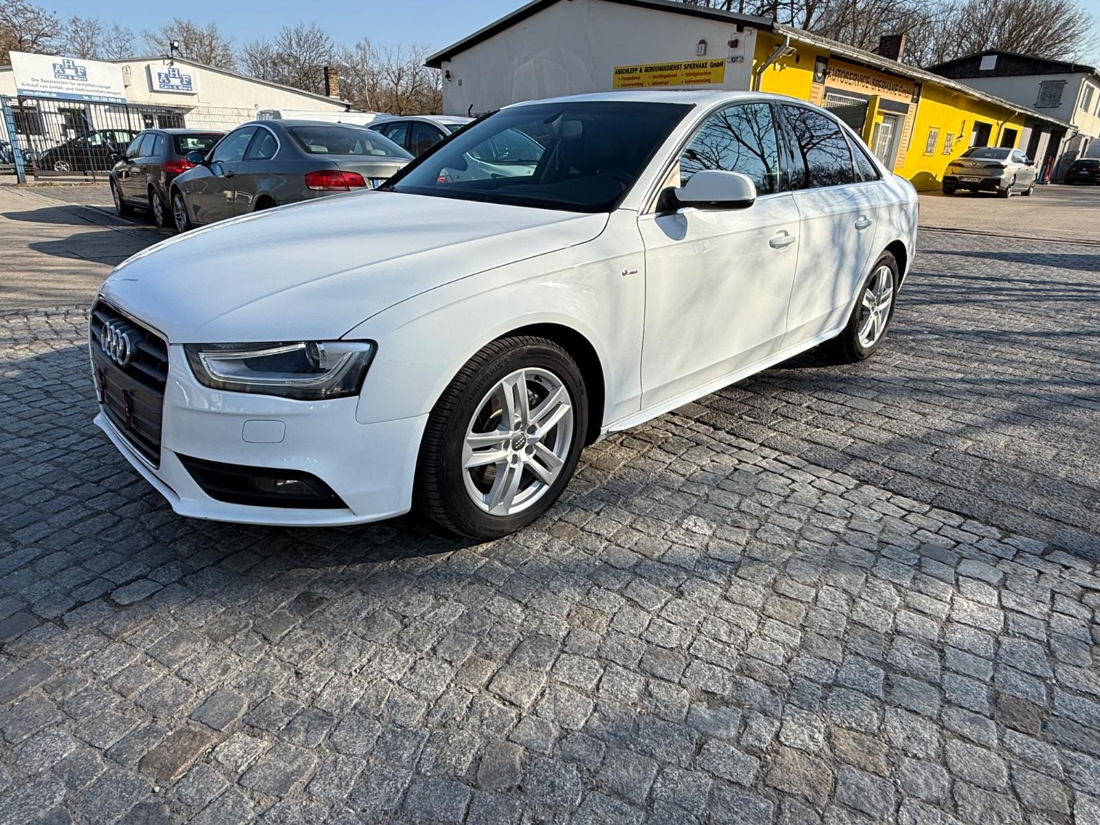 Audi A4 2.0 TFSI quattro Ambiente