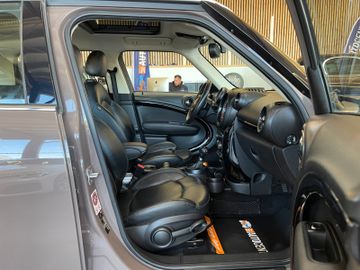 MINI Cooper SD Countryman *PANO*PDC*NAVI*BI-XENON*