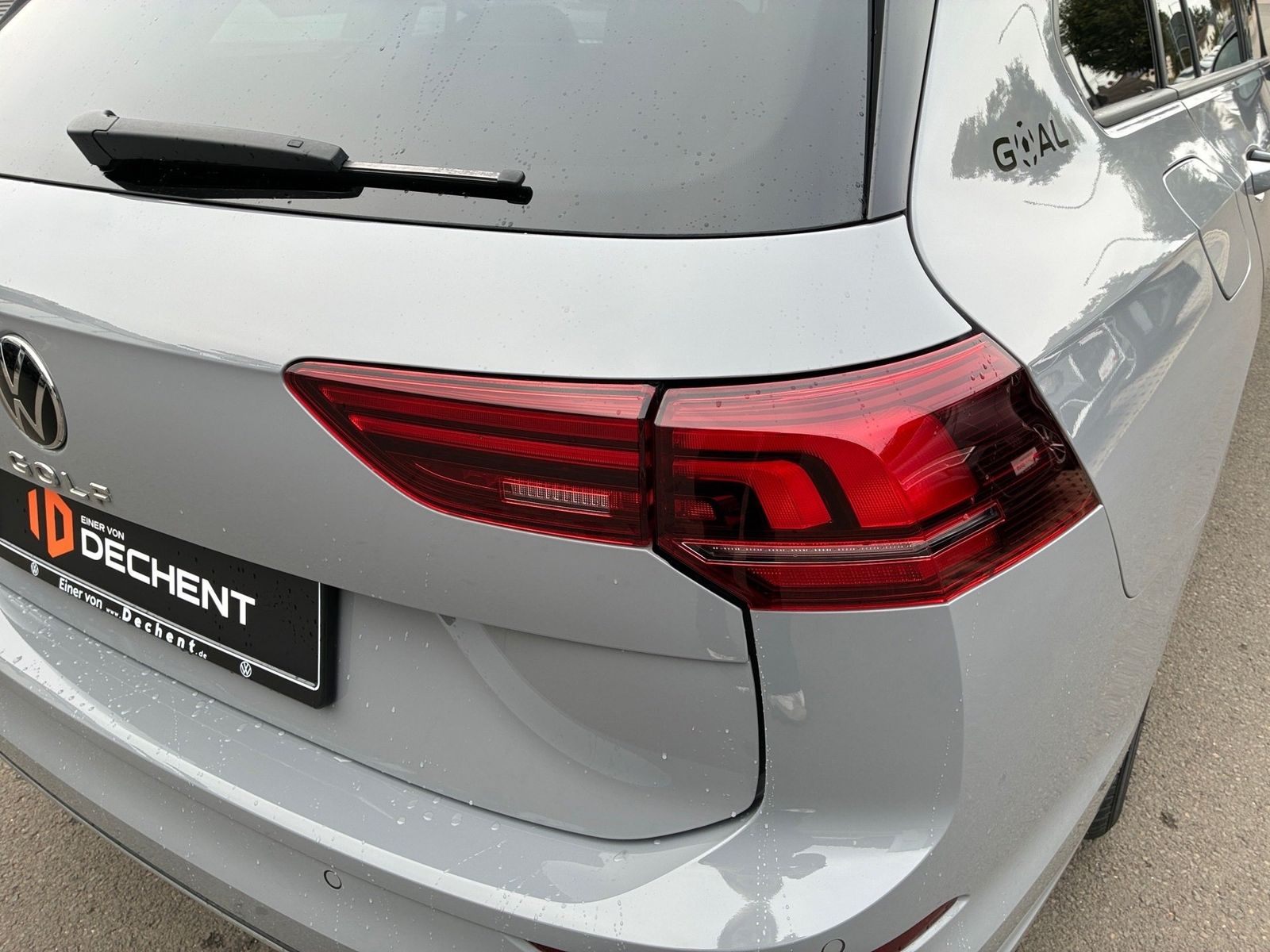 Fahrzeugabbildung Volkswagen Golf VIII Variant 1.5 TSI 85 kW Goal Kamera,LED