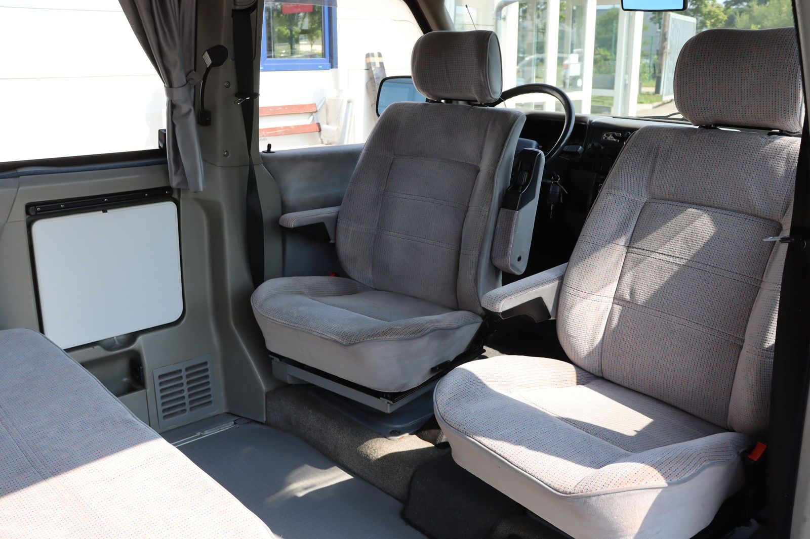 Fahrzeugabbildung Volkswagen T4 California Club Westfalia HU/AU neu Hochdach