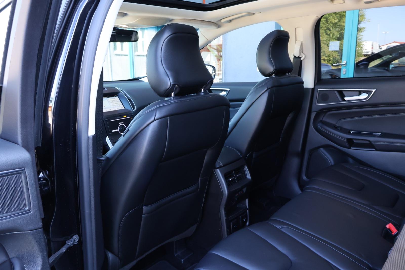 Ford Edge Titanium 4x4 LED/SHZ/NAV/TEMP