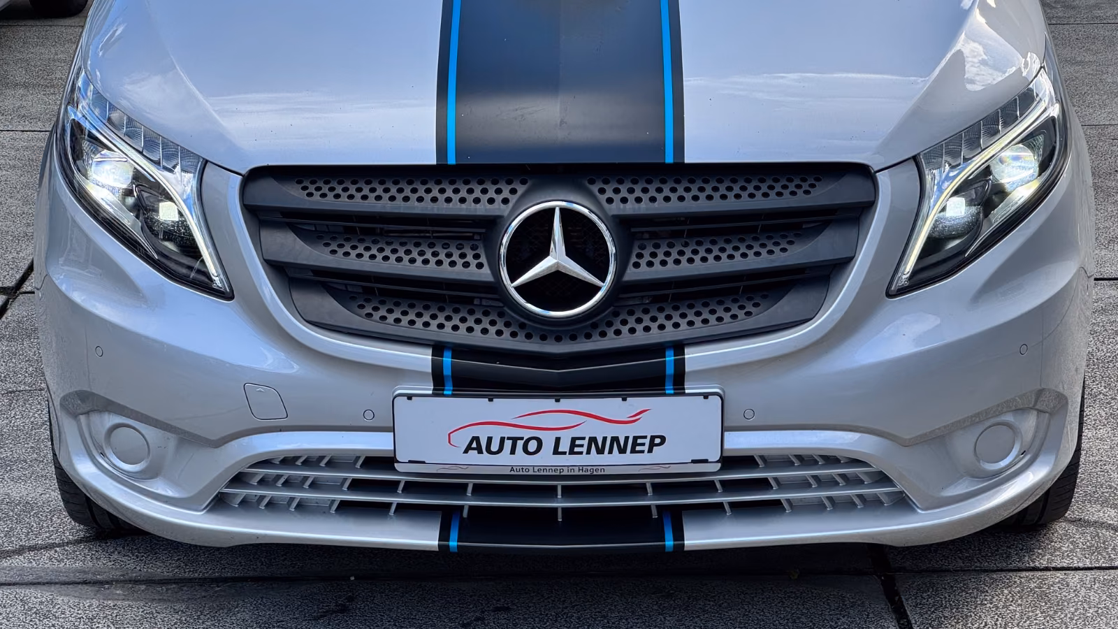 Mercedes-Benz Vito Tourer 119 CDI*Lang*8-Sitzer*2XSchiebetür*