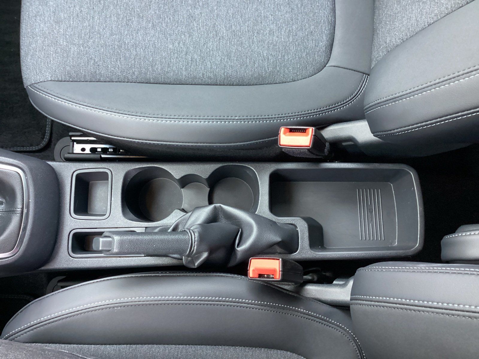 Ford Tourneo Courier - Bild 20