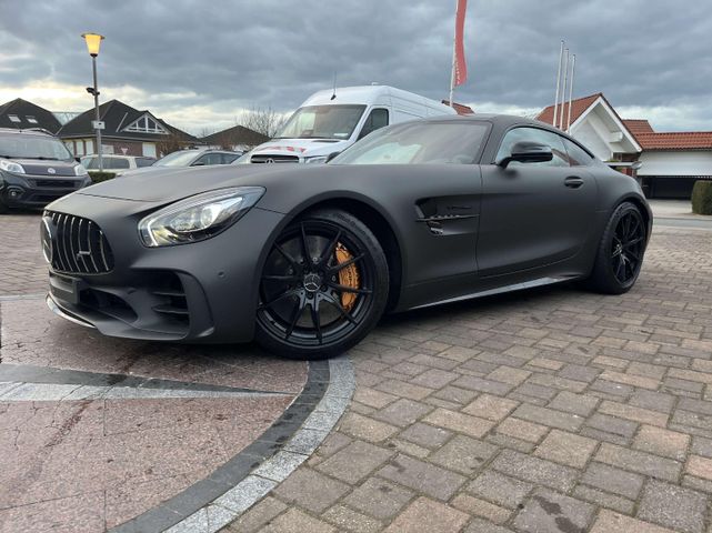 Mercedes-Benz AMG GT R