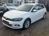 Volkswagen Polo VI Highline*Tempo*Navi*CarPlay*Allwetter - Volkswagen Polo in Wuppertal