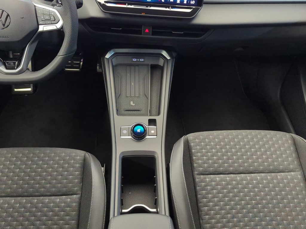 Volkswagen T-Roc - Bild 12