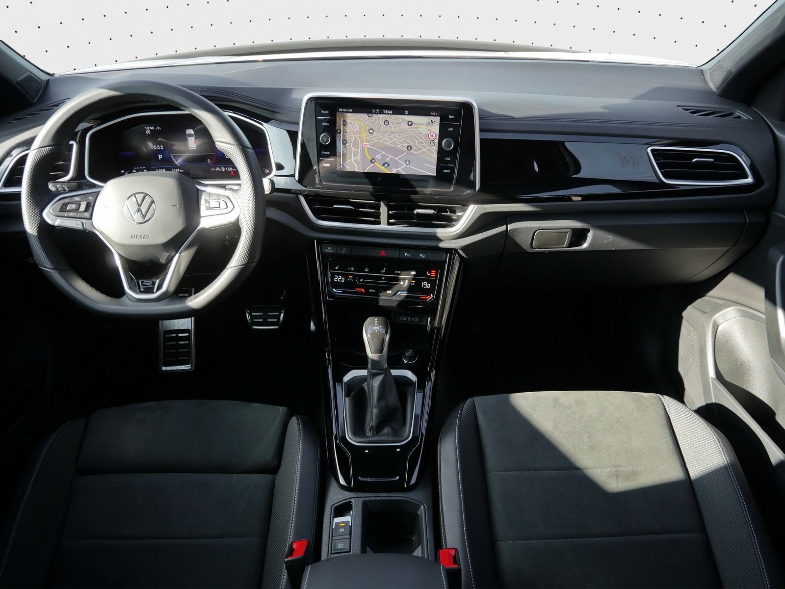 Volkswagen T-Roc - Bild 5