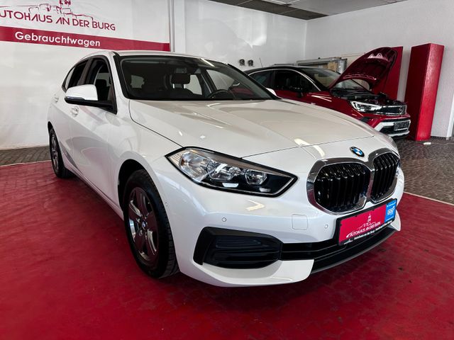 BMW 118d lim. //HUD//Kamera//1.Hand