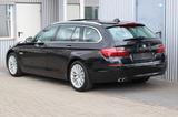 BMW 520 d xDrive Touring Auto.+Leder+Navi+Panorama - BMW 5er Reihe: Schwarz