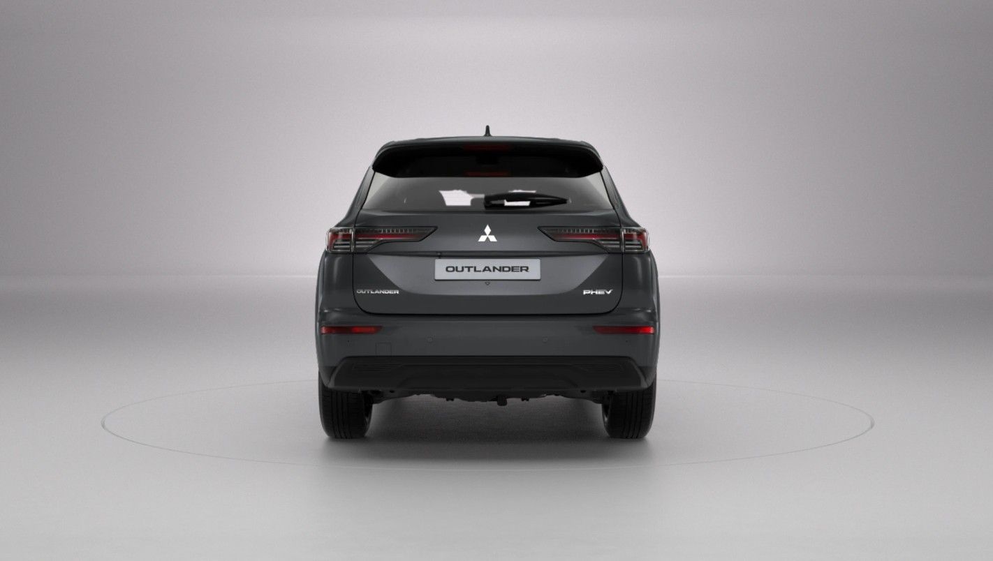 Mitsubishi Plug-in Hybrid Outlander - Bild 8