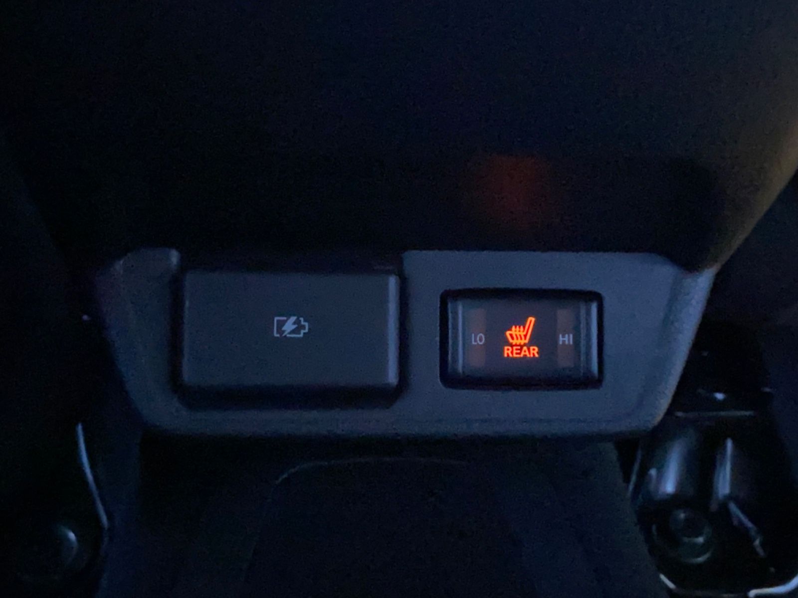 Fahrzeugabbildung Nissan Leaf N-Connecta - 360°Kamera, Klimaautom.;SOH97%