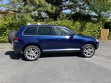 Volkswagen Touareg 4.2 V8 Tiptronic Individual  - Volkswagen Touareg mit Benzin-Antrieb
