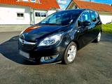 Opel / Meriva 1,4l / AHK / wenig KM / - Opel Meriva Gebrauchtwagen in Kassel