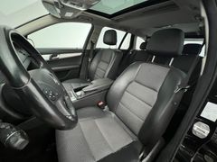 MERCEDES-BENZ C 280 T / V6 / 231 PS / PANORAMA / AHK MERCEDES-BENZ C 280 T / V6 / 231 PS / PANORAMA / AHK