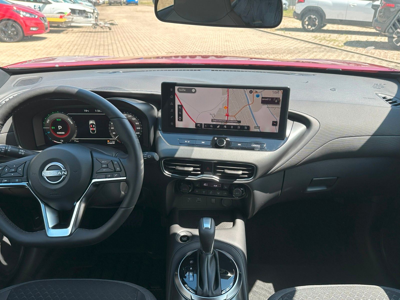 Fahrzeugabbildung Nissan Juke 1.6 Hybrid N-CONNECTA