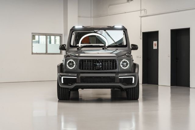 Mercedes-Benz G 63 AMG / HOFELE G800 / Right Hand Drive