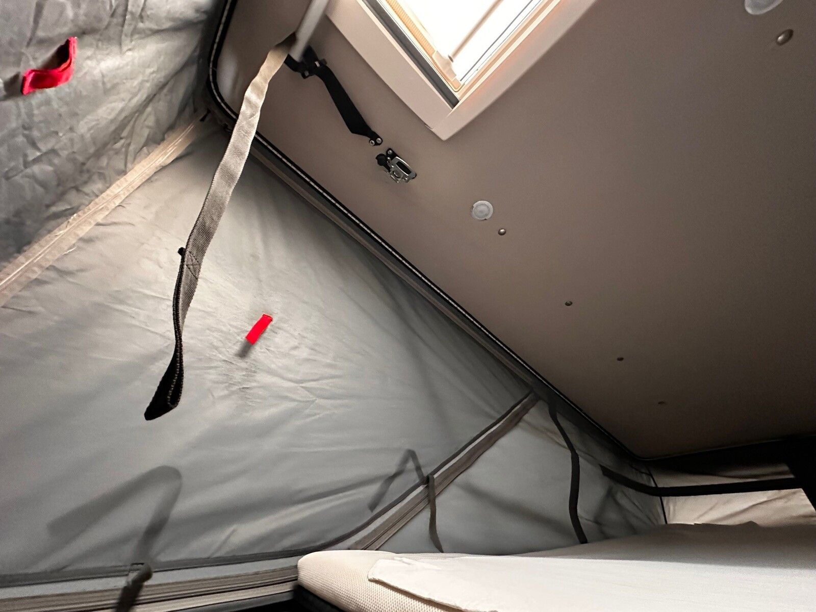 Fahrzeugabbildung Weinsberg CaraBus 600 MQ Aufstelldach ISOFIX Markise