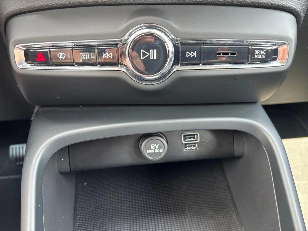 Volvo XC40 T3 Geartronic Momentum Pro H/K 360° 1.HAND, миниатюра 22