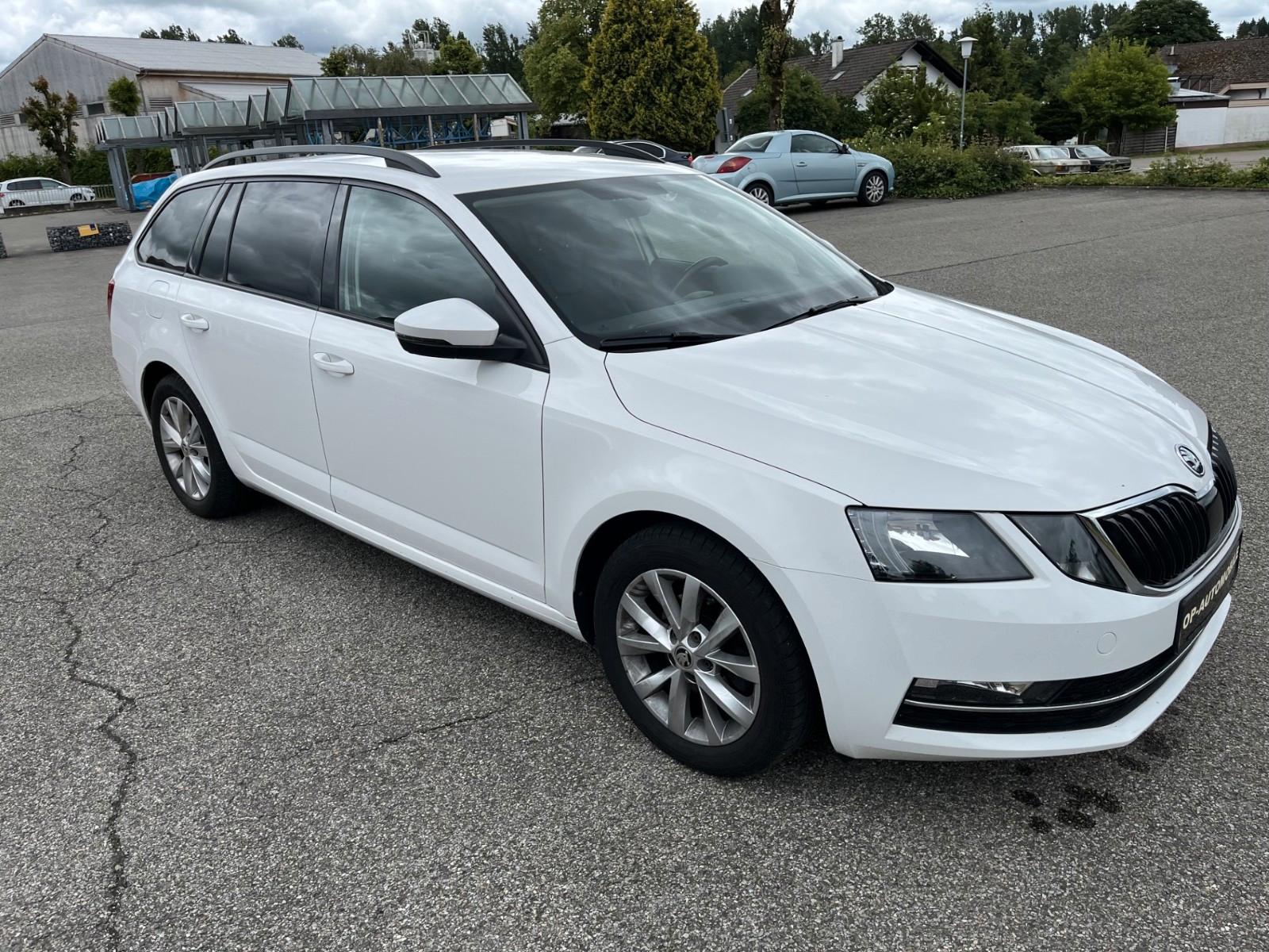 Skoda Octavia Combi Style 1.6 TDI*SmartLink*PDC*