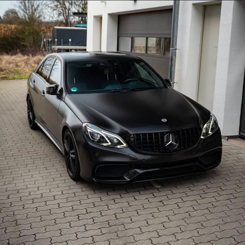 Mercedes-Benz E63 AMG Facelift Carbo NUR 84KM Service MB DE/FZ