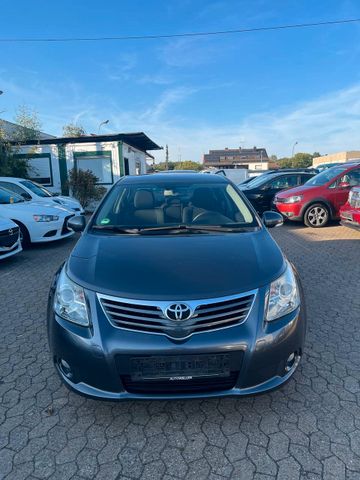 Toyota Avensis Basis