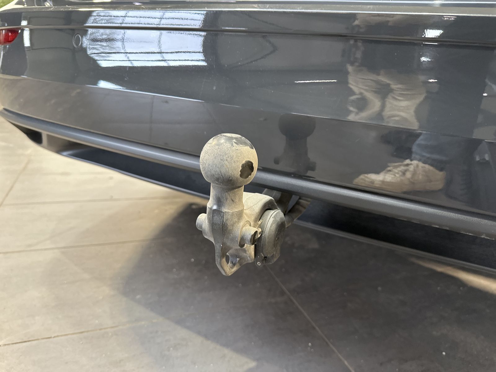 Fahrzeugabbildung Volkswagen Golf Variant 2.0 TDI DSG Life NAV+LED+PANO+AHK