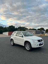 Suzuki Grand Vitara / Black&White EDITION - gebrauchte Suzuki Grand Vitara aus dem Jahr 2007