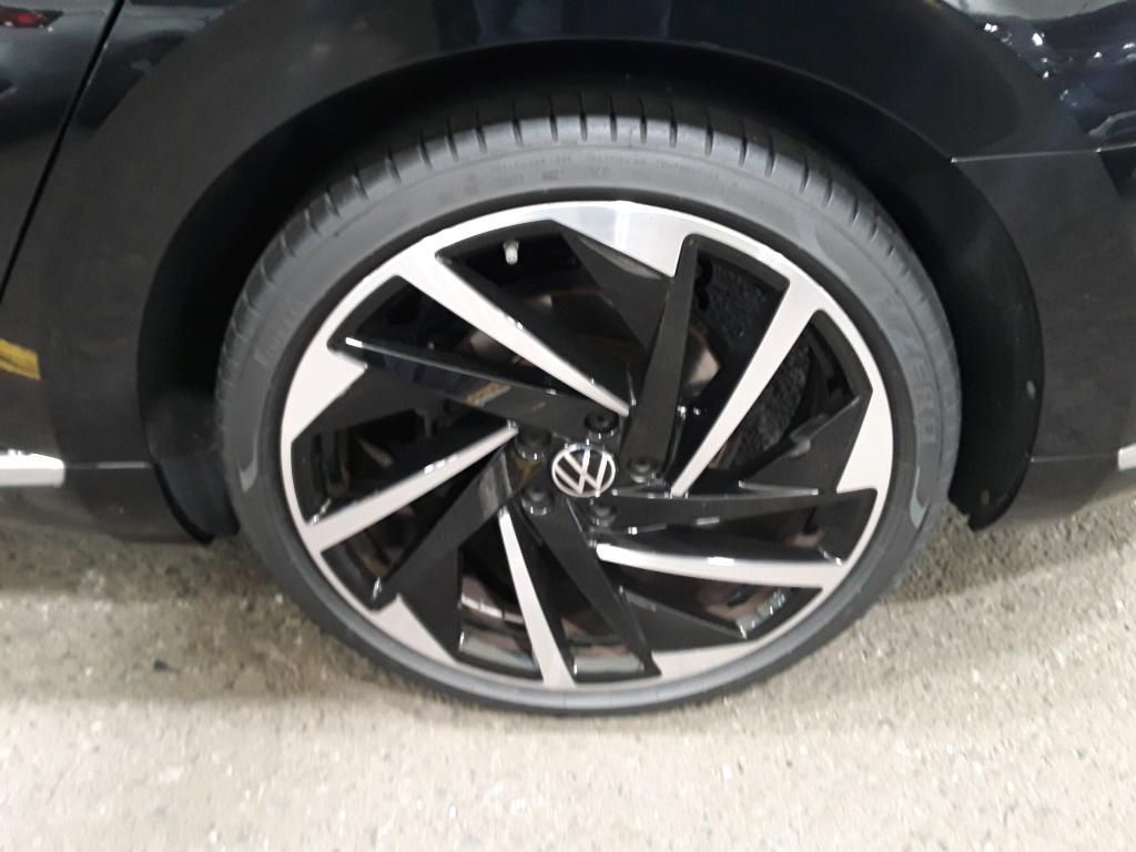 Volkswagen Arteon SB Elegance 2.0 TDI SCR DSG RFK*PDC*Tempo