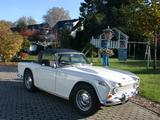 Triumph TR4A IRS / RHD - Triumph TR4: 3 Türen