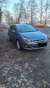 Opel Astra Sports Tourer 2.0 CDTI ecoFL Edition S... - Opel Astra mit Diesel-Antrieb: Kombi, 2.0