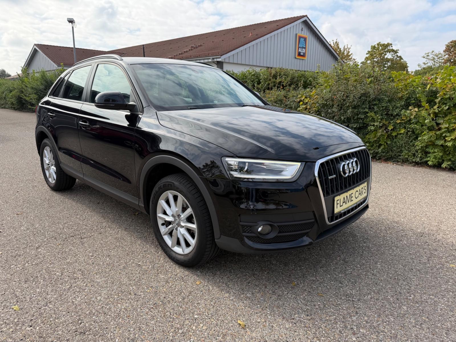 Audi Q3 2.0 TFSI quattro*LED*AHK*PDC*Na
