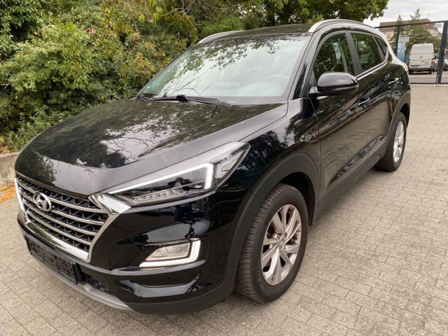 Hyundai Tucson  T-GDI  2WD