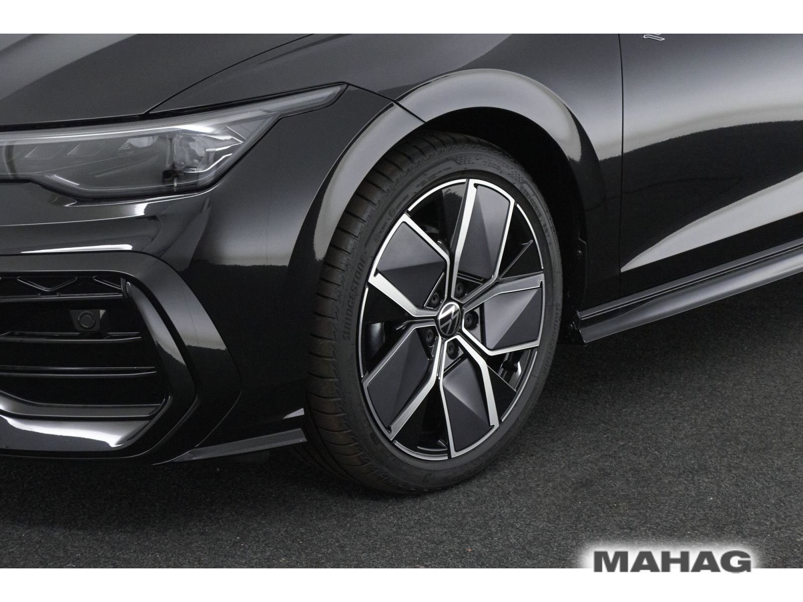 Volkswagen Golf - Bild 9