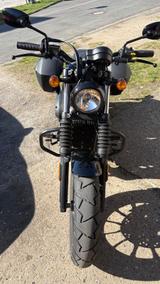 Hyosung Aquila GV125 - HYOSUNG AQUILA 125