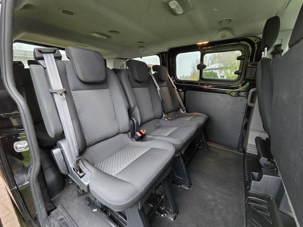 Fahrzeugabbildung Ford Transit Custom Trend 320 L1 Aut.+9-Sitzer+Kamera
