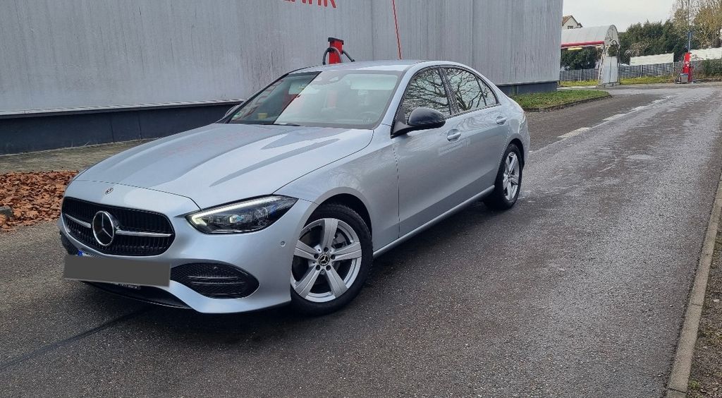 Image of Mercedes-Benz C 220