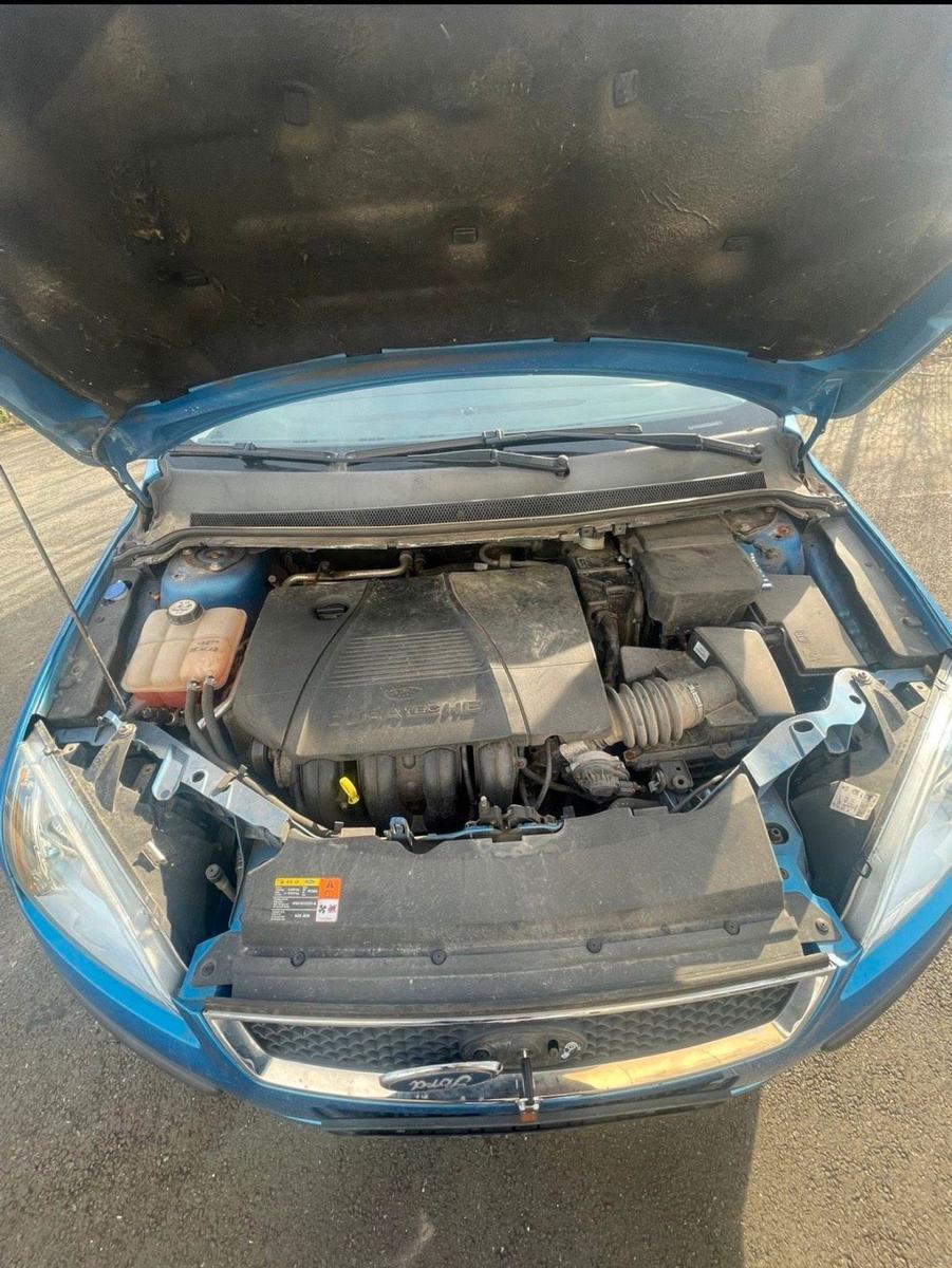 Ford Focus 2006 — photo 7
